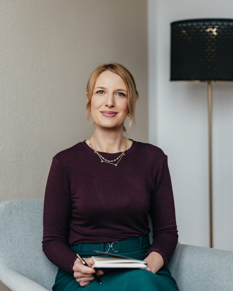 Isabel Stettin, systemische Beraterin, ausgebildet in systemischer Paartherapie und systemischer Sexualtherapie